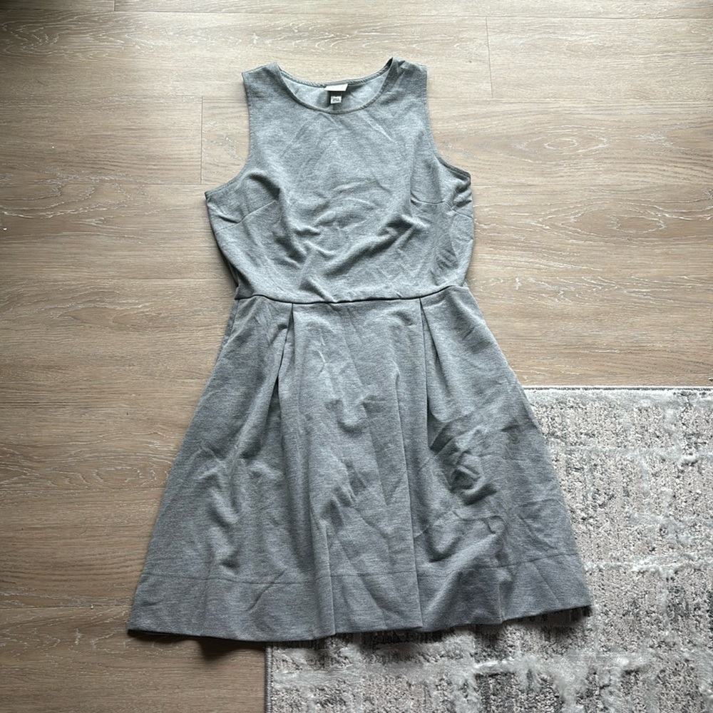 grey work dress